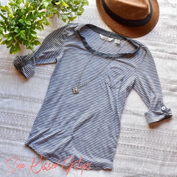 Derek Heart Tops - 🍍 Derek Heart • Blue Grey Stripe Half Sleeve